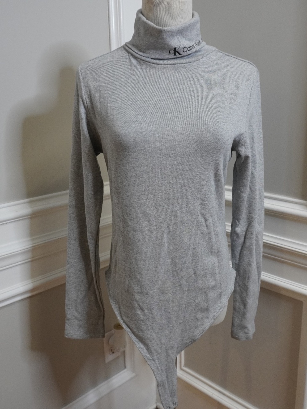 Calvin Klein Jeans Turtle Neck Button Down Grey Shirt, Size XL